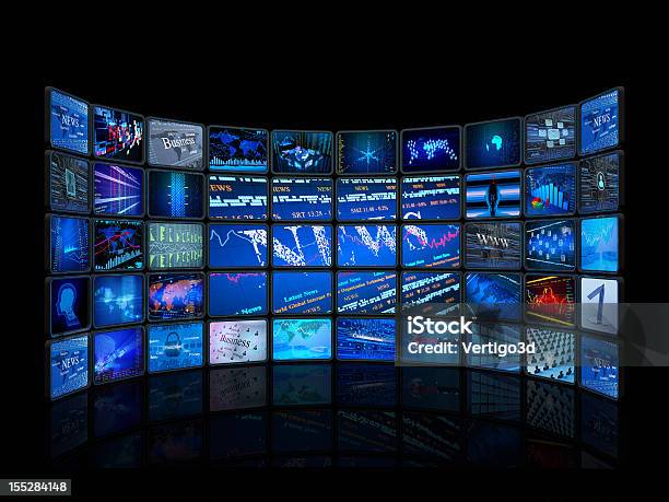 Cyfrowe Monitoruje W Studio Telewizyjne - zdjęcia stockowe i więcej obrazów Monitor komputerowy - Monitor komputerowy, Ściana, Media
