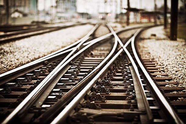 ferrovia de pontos - railroad track - fotografias e filmes do acervo
