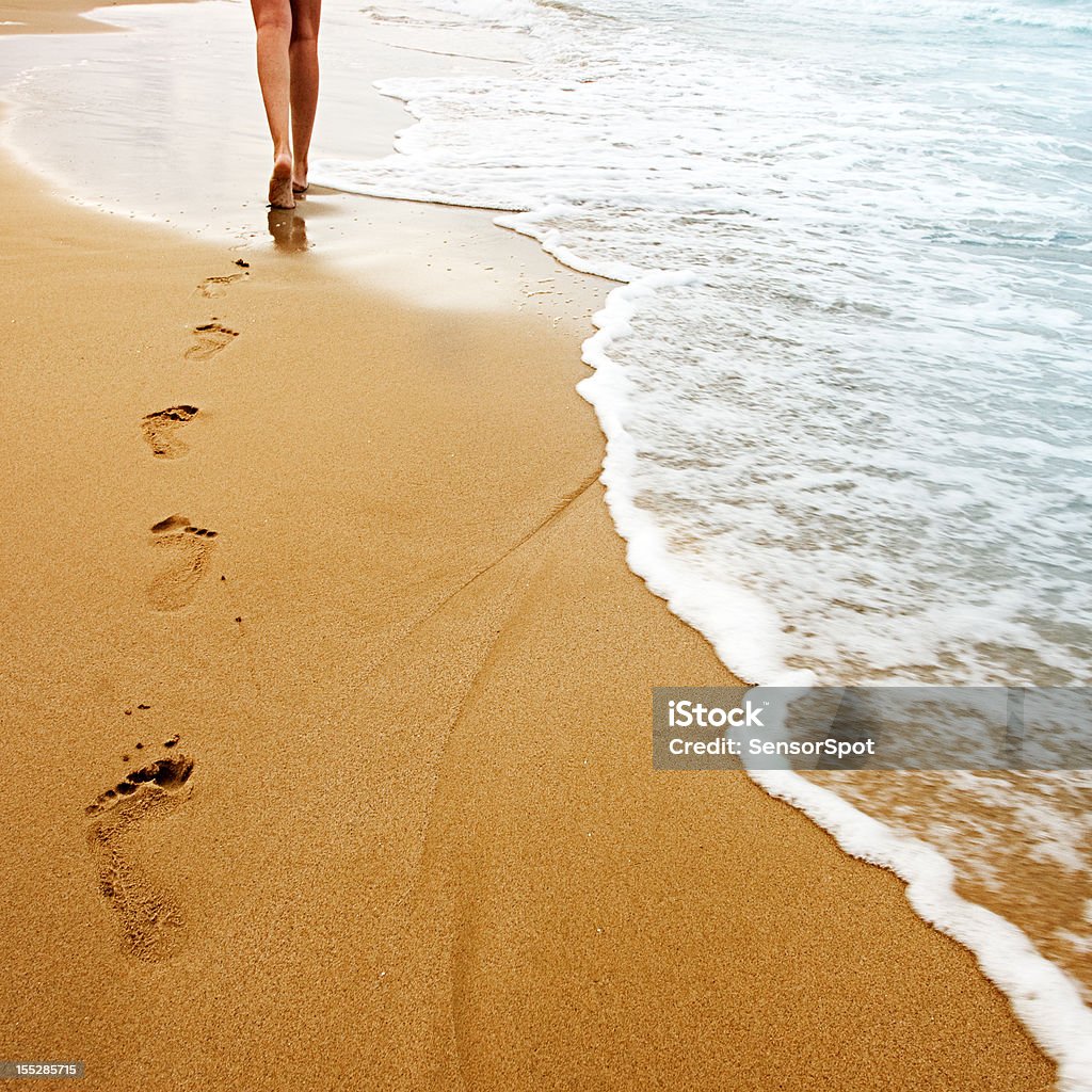 Caminatas en la playa - Foto de stock de Arena libre de derechos