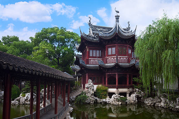 istock Pavilion in Yu Yuan gardens 155287612
