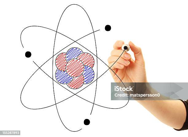 Atom Drawn Durch Wissenschaftler Oder Student Stockfoto und mehr Bilder von Atom - Atom, Zeichnen, Zeichnung