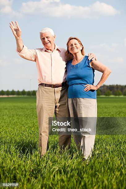 Winken Großvater Stockfoto und mehr Bilder von Winken - Winken, Senioren - Männer, Seniorenpaar