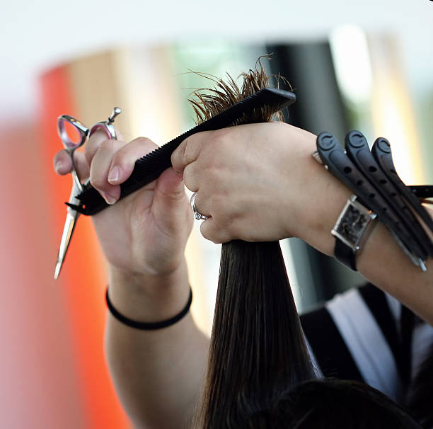 corte de cabello - short working long human hand fotografías e imágenes de stock