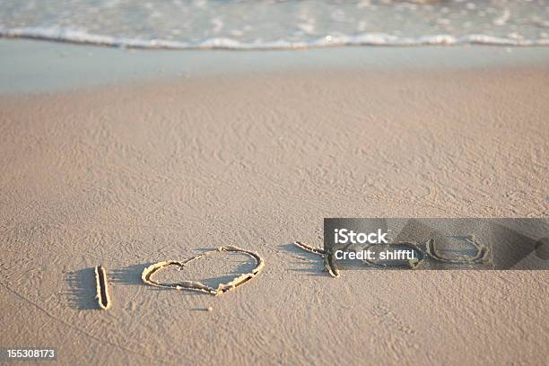 Ti Amo - Fotografie stock e altre immagini di Acqua - Acqua, Ambientazione esterna, Carattere tipografico