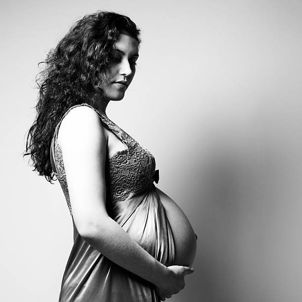 istock Young pregnant woman 155309490