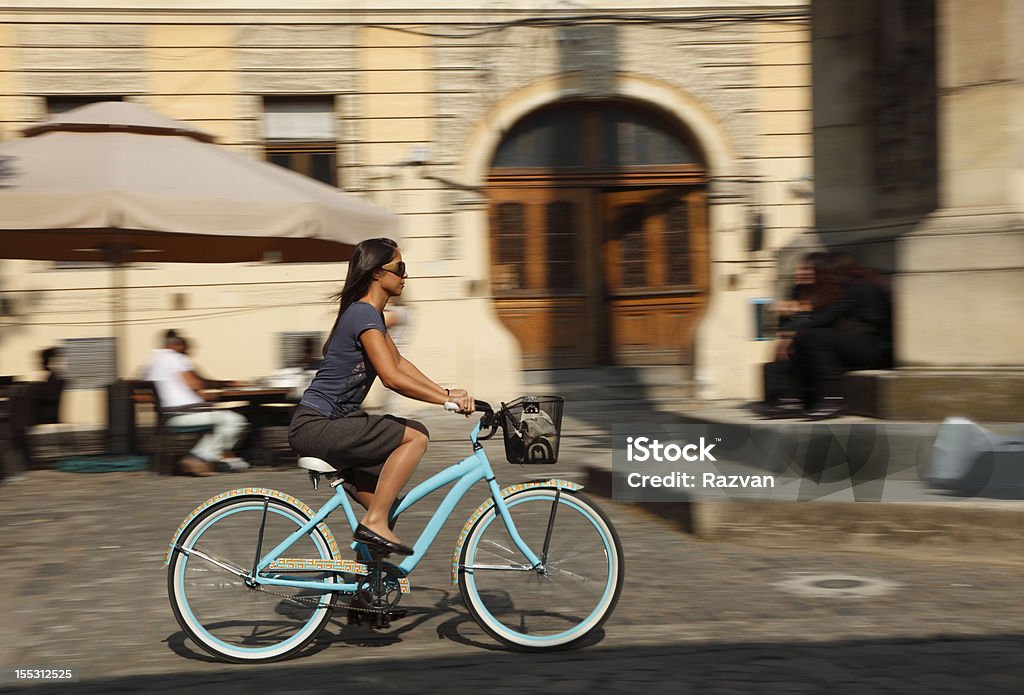 Urban passeio de bicicleta - Foto de stock de Fotografia - Imagem royalty-free