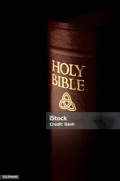 Holy Bibel Stockfoto und mehr Bilder von Beten - Beten, Bibel, Buch