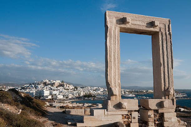 istock Apollo Temple Gate, Naxos, Greece 155322531