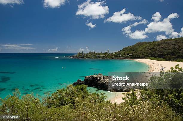 Waimea Beach W Oahu Hawaje - zdjęcia stockowe i więcej obrazów Północne Wybrzeże - Oahu - Północne Wybrzeże - Oahu, O'ahu, Chmura