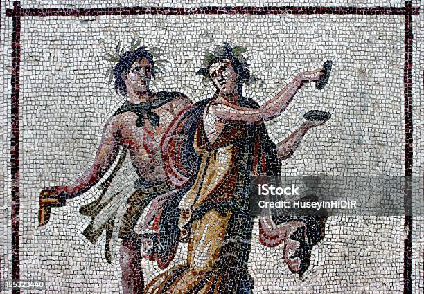 Mosaico Bacchic Dancers - Fotografie stock e altre immagini di Mosaico - Mosaico, Antico - Condizione, Antakya