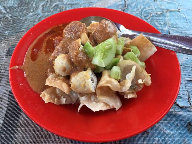 istock Indonesian Food 1553263137