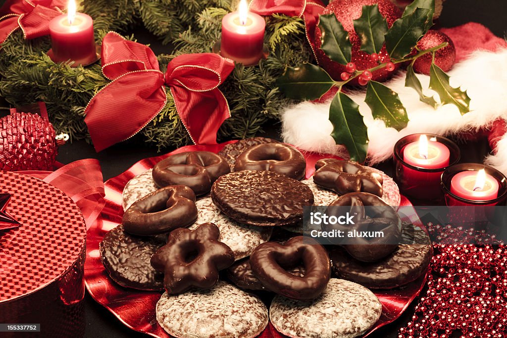 Natale lebkuchen - Foto stock royalty-free di Biscotto secco