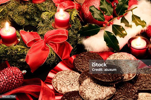 Natale Lebkuchen - Fotografie stock e altre immagini di Avvento - Avvento, Biscotto secco, Bruciare