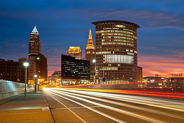 cleveland. - cleveland ohio ohio skyline famous place - fotografias e filmes do acervo