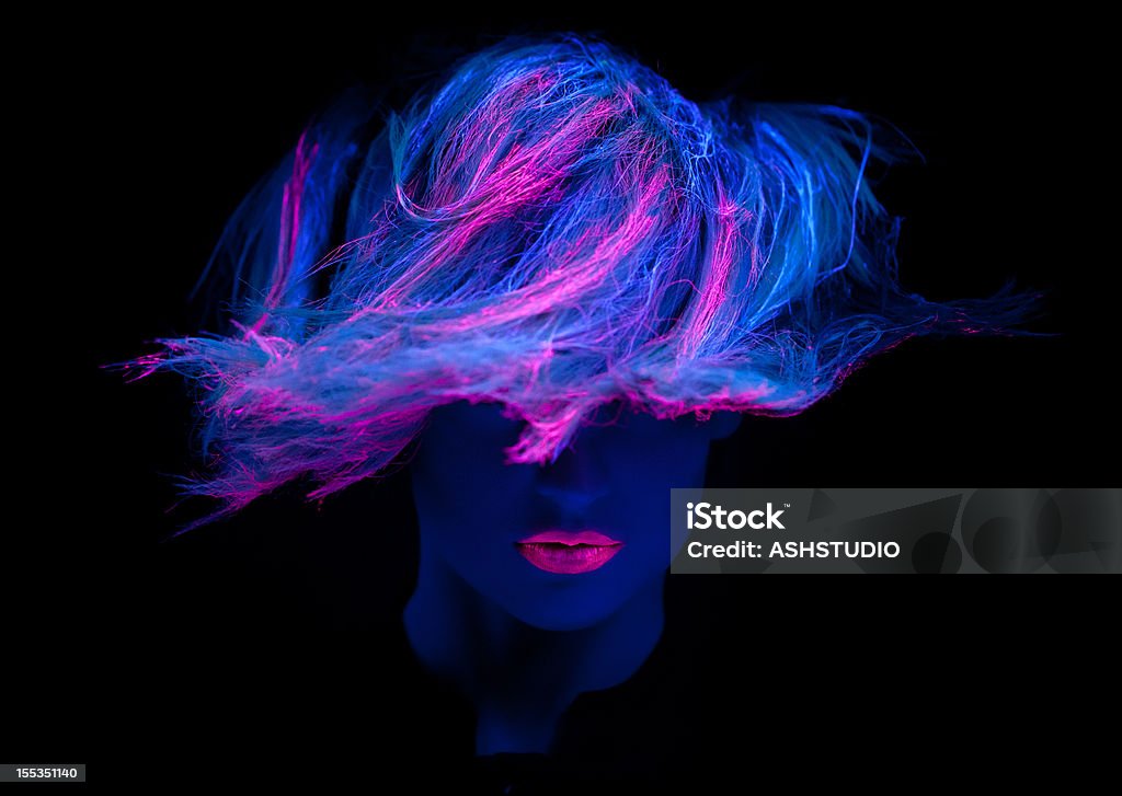 Ультрафиолетовый Красота Портрет - Стоковые фото Ультрафиолетовый свет роялти-фри