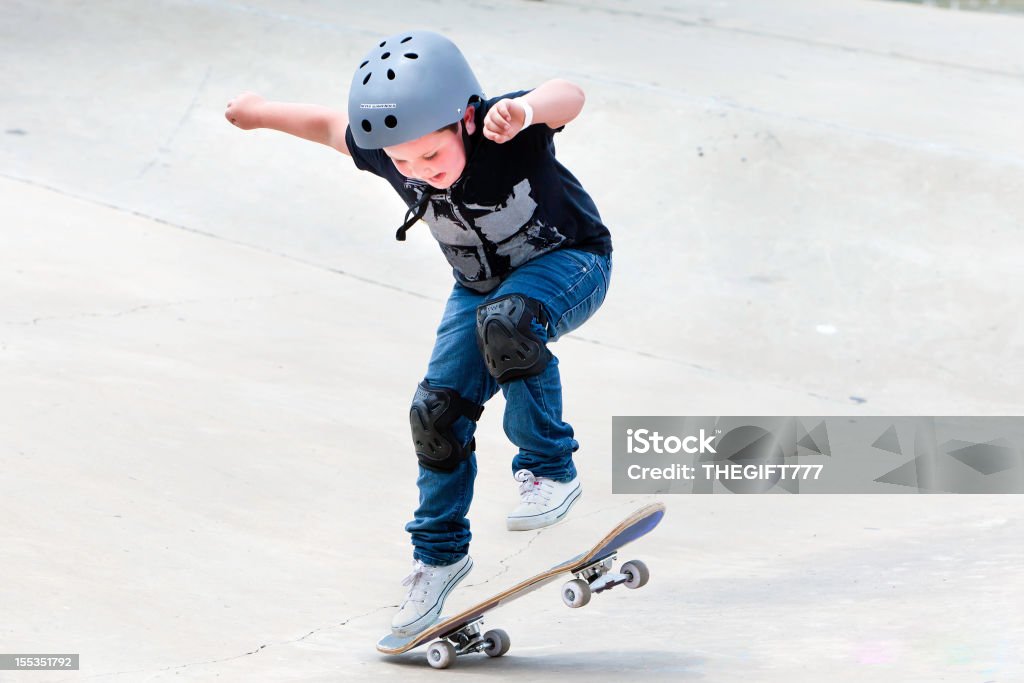 Rapaz em seu Skate - Royalty-free Criança Foto de stock