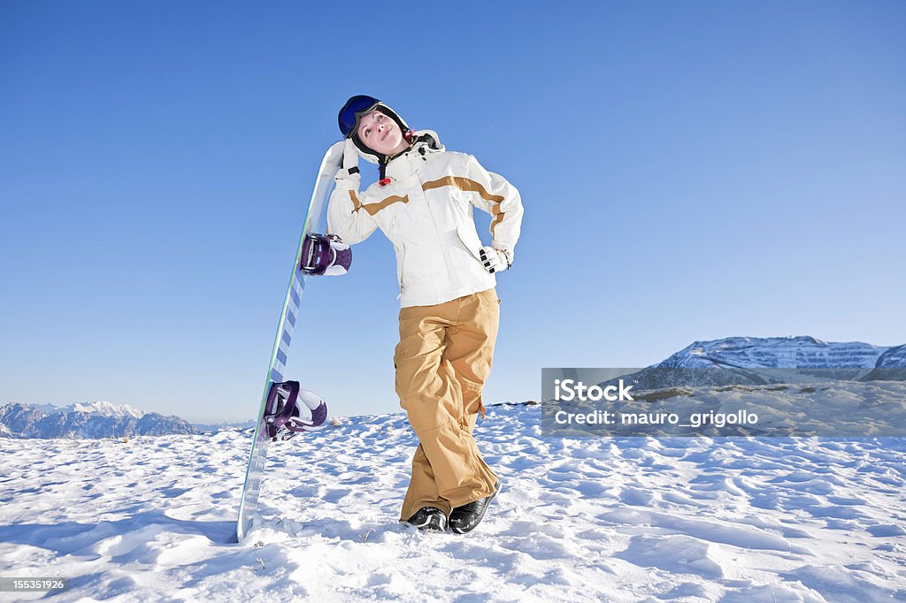 Femme avec un Snowboard - Photo de Activité de loisirs libre de droits