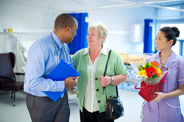 Doctor Leaver 2,300+ Doctor Leaving Stock Photos, Pictures & Royalty-Free Images - iStock