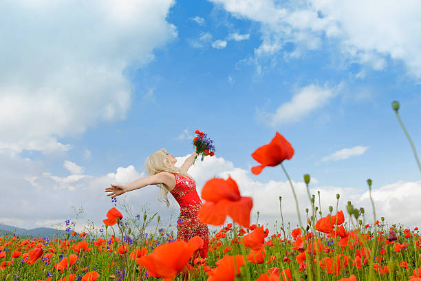 istock free in poppy field 155352552