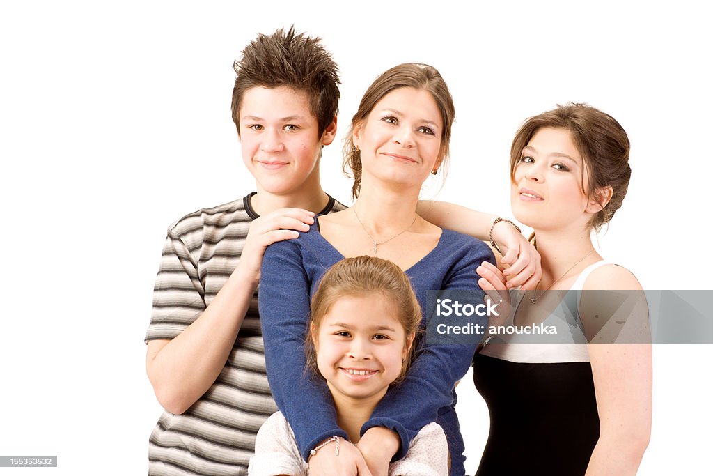 가족 흰색 배경의 세 어린이 - 로열티 프리 세 명의 자녀를 둔 가족 스톡 사진