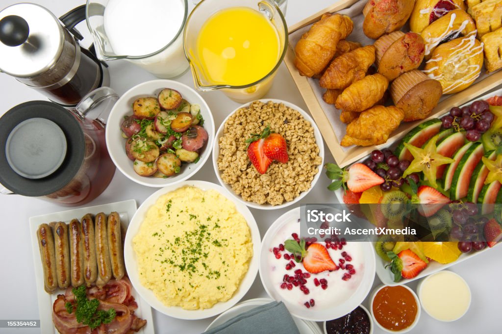 Desayuno tipo bufé - Foto de stock de Bufé libre de derechos