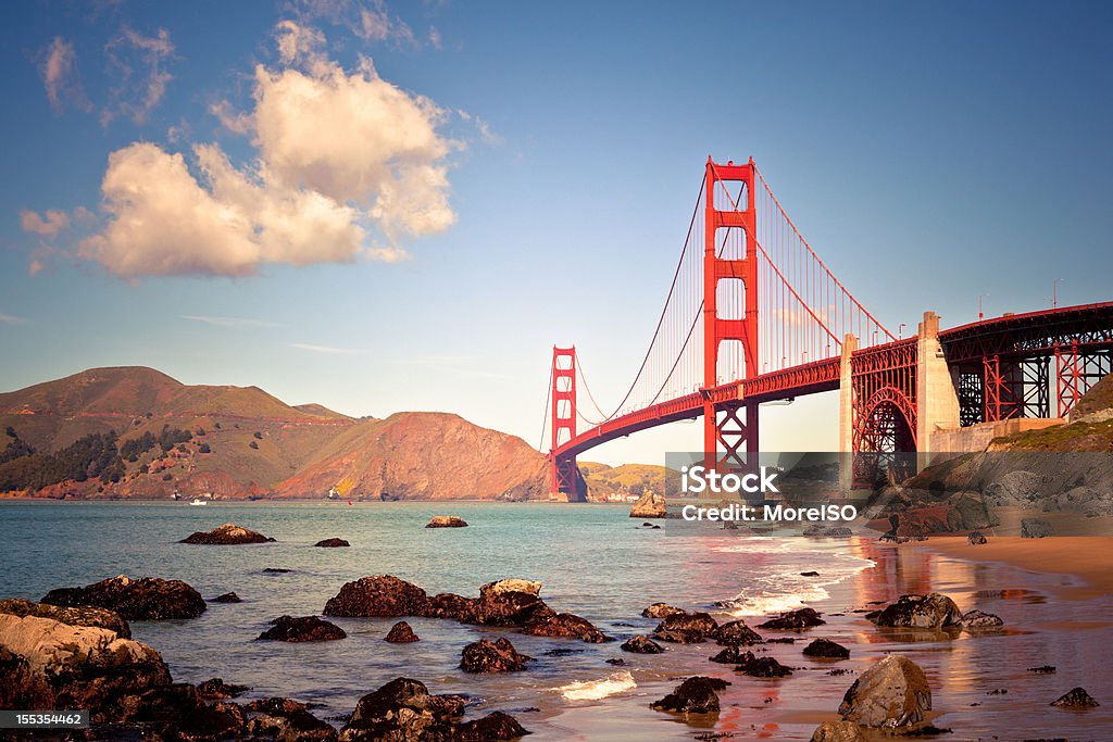 Golden Gate Bridge - Foto stock royalty-free di Ambientazione esterna