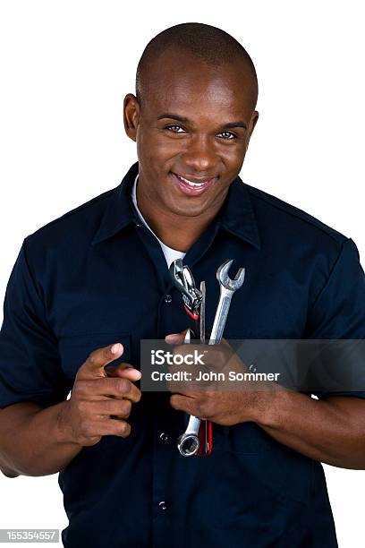 Herramientas De Sujeción Mecánico Foto de stock y más banco de imágenes de Garaje de reparación - Garaje de reparación, Afrodescendiente, Azul