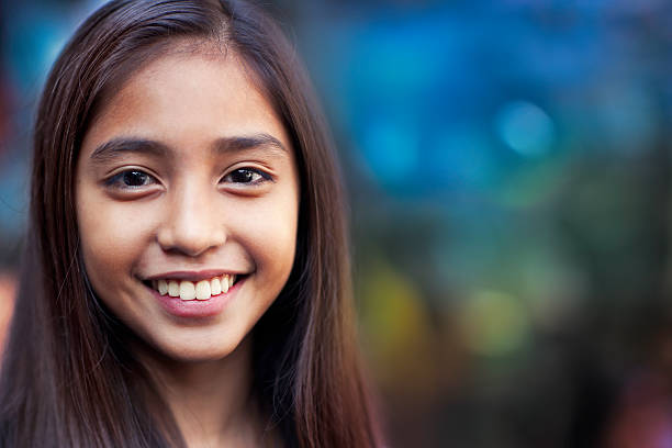 幸せな 10 代の女の子 - child student adolescence cute ストックフォトと画像