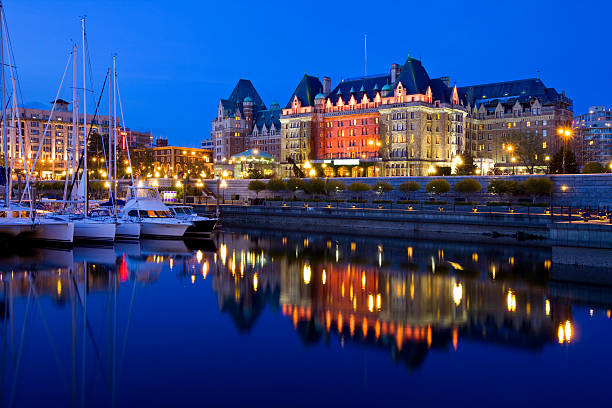 victoria, colúmbia britânica, canadá - empress hotel imagens e fotografias de stock