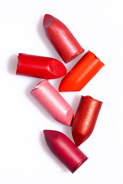 lipsticks - rouge à lèvres photos et images de collection