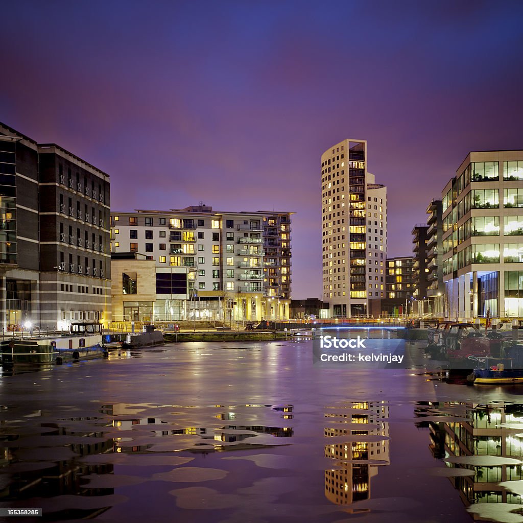 Leeds por la noche - Foto de stock de Leeds libre de derechos