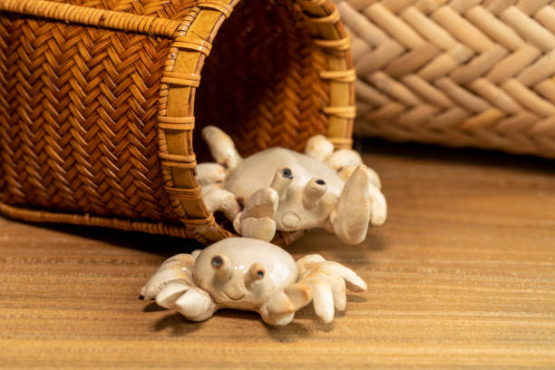 istock Exquisite, handmade, pottery, crab, bamboo weaving, basket 1553584666
