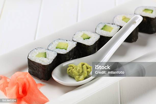 Foto de Sushi Com Wasabi e mais fotos de stock de Raiz-forte - Raiz-forte, Antepasto, Arroz - Alimento básico