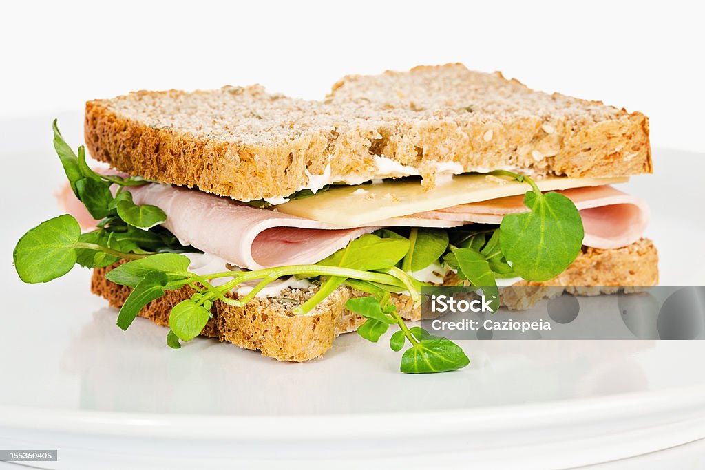Sándwich de ensalada de jamón y queso - Foto de stock de Bocadillo libre de derechos