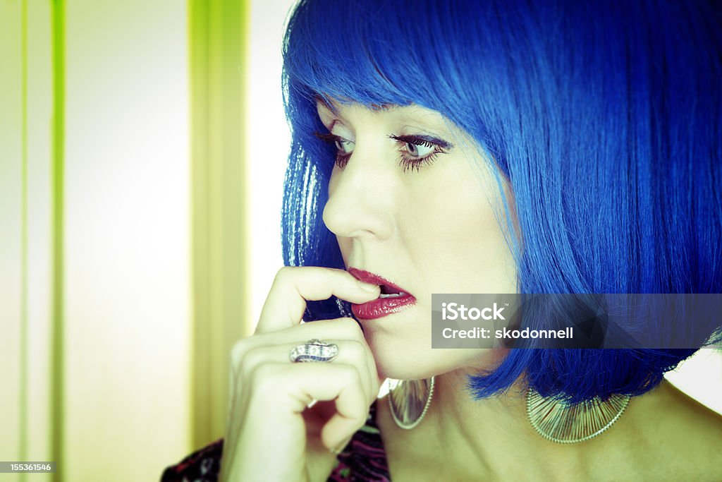 Coiffure Punk Rock fille bleu - Photo de Femmes libre de droits