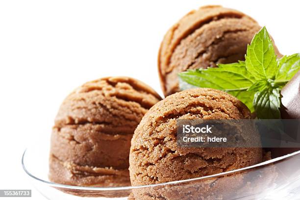 초콜릿 아이스크림 초콜릿 아이스크림에 대한 스톡 사진 및 기타 이미지 - 초콜릿 아이스크림, 컷아웃, 보울