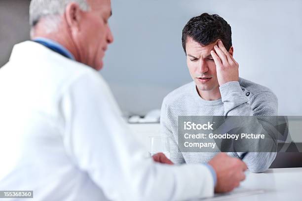 Foto de Obrigado Doc e mais fotos de stock de Dor de Cabeça - Dor de Cabeça, Doutor, Dor