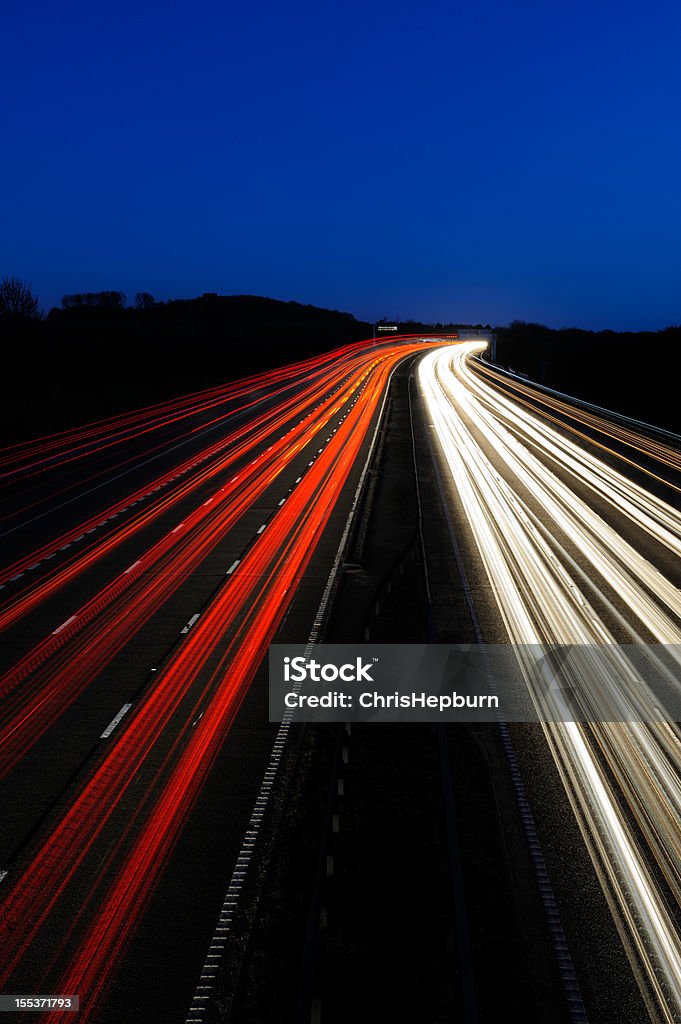 Autopista al atardecer - Foto de stock de Aire libre libre de derechos