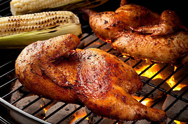 pollo asado - grilled chicken chicken barbecue grill grilled fotografías e imágenes de stock