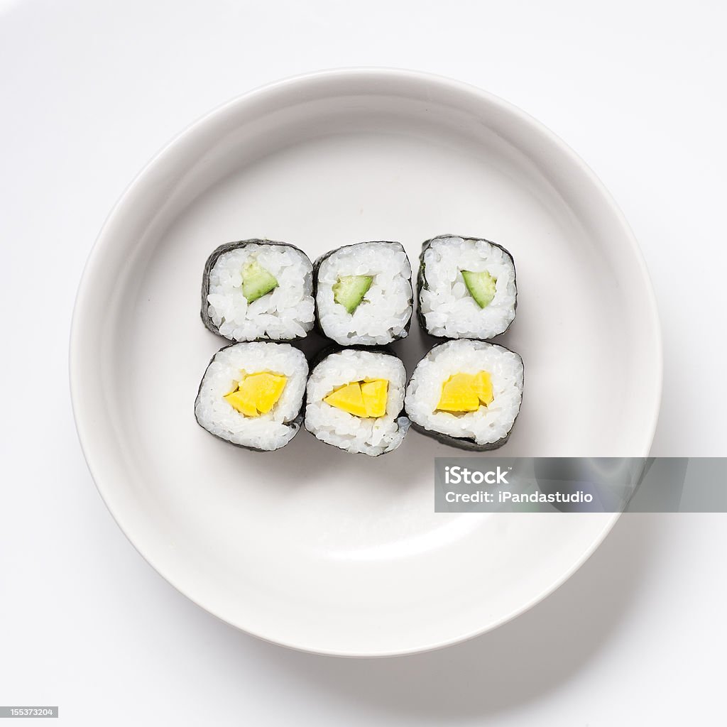 Sushis sur blanc plat - Photo de Aliment libre de droits