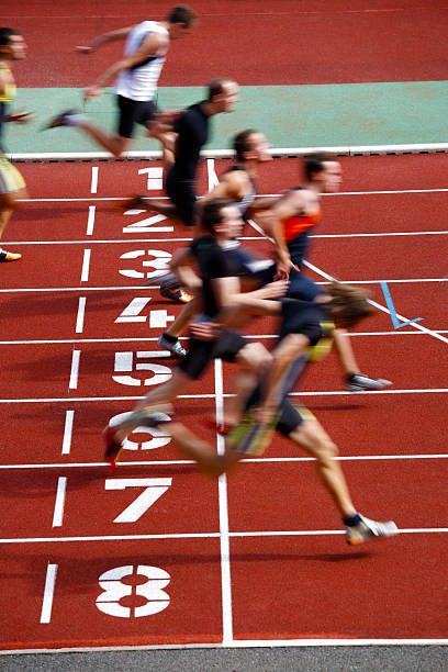 foto de chegada de uma pista de corrida - the end fotos - fotografias e filmes do acervo