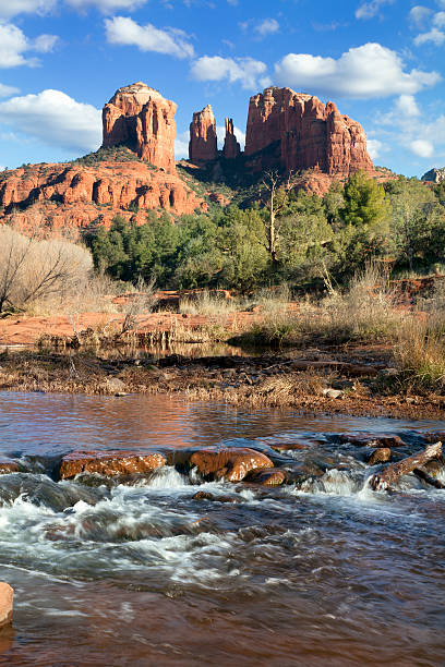 cattedrale rock - coconino national forest foto e immagini stock