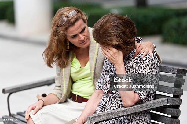 Morbo Di Alzheimer - Fotografie stock e altre immagini di Madre - Madre, Morbo di Alzheimer, Terza età