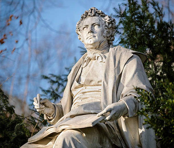 Franz Schubert Statue in Vienna Stadtpark A statue of the Austrian classical composer Franz Schubert (1797 – 1828) located in the Stadtpark in Vienna, Austria. human representation photos stock pictures, royalty-free photos & images