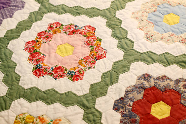 istock Quilt-Grandma's Flower Garden 155377632
