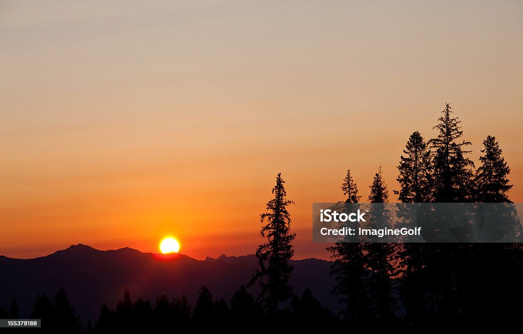 Góra Zachód słońca - Zbiór zdjęć royalty-free (Bez ludzi)