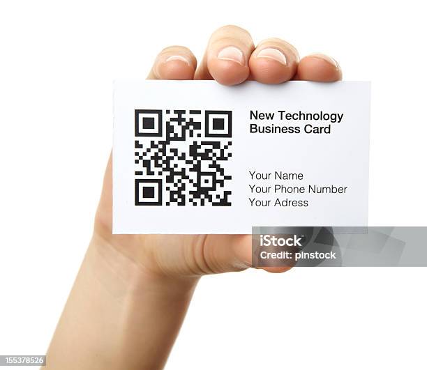 Nueva Tecnología Tarjeta De Negocios Foto de stock y más banco de imágenes de Tarjeta de negocios - Tarjeta de negocios, Agarrados de la mano, Código QR