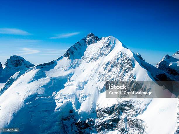 Foto de Geleira Piz Bernina 4050 Mt e mais fotos de stock de Piz Bernina - Piz Bernina, Alpes europeus, Alpes suíços