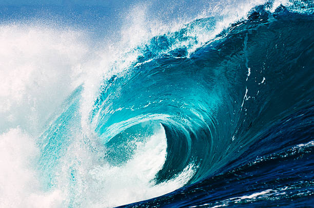 istock The Ocean Awakes 155380804