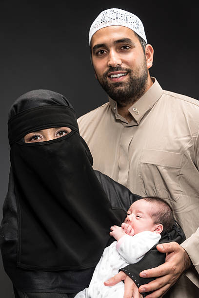 istock Muslim Family 155381575